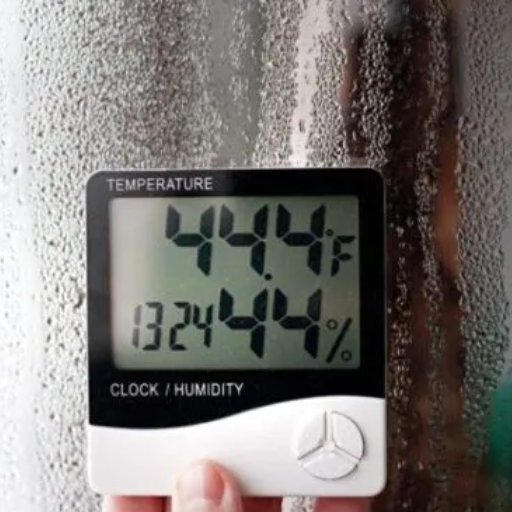 What Are the Signs That You Need a Dehumidifier