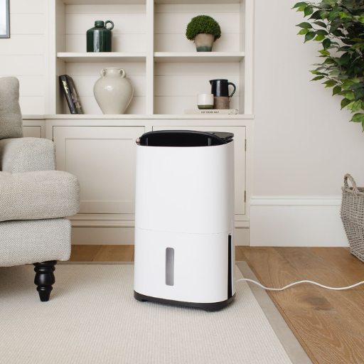 How do I diagnose a dehumidifier that's not collecting water